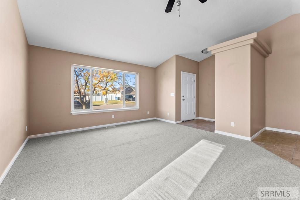 Image 4 of property listing at 4208 Sunnybrook Lane, Pocatello, ID 83202