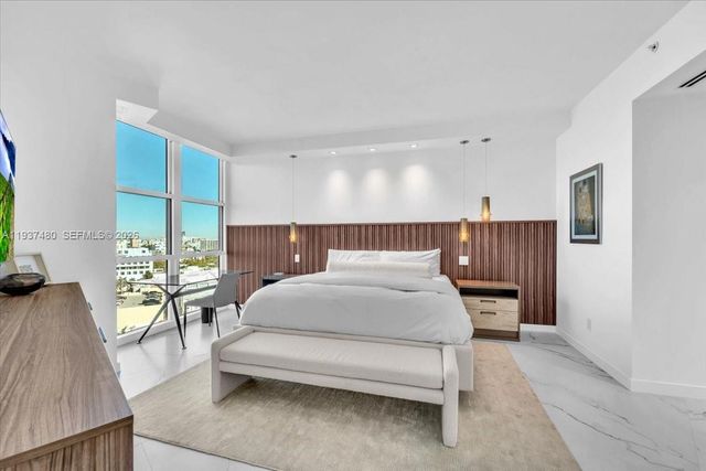 300 S Pointe Dr 1404, Miami Beach, FL 33139