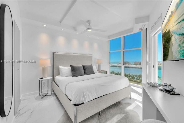 300 S Pointe Dr 1404, Miami Beach, FL 33139