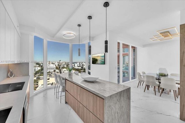 300 S Pointe Dr 1404, Miami Beach, FL 33139