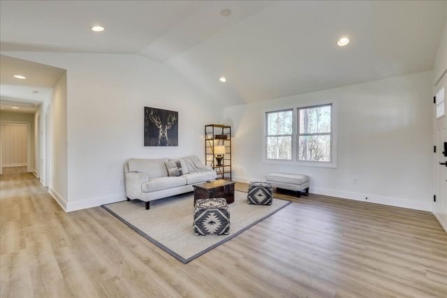 1058 Wrights Mill Road, Aiken, SC 29801