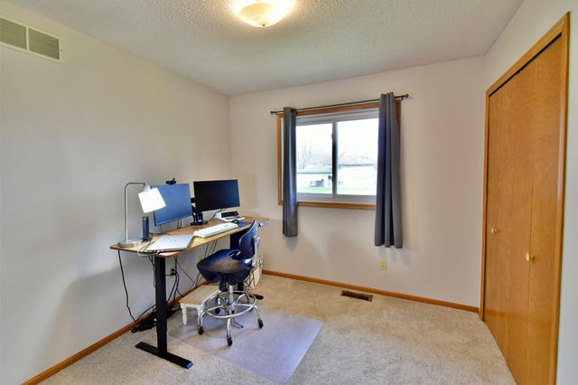 103 Kenneth Lane, Monticello, MN 55362