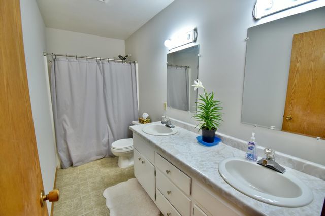 103 Kenneth Lane, Monticello, MN 55362