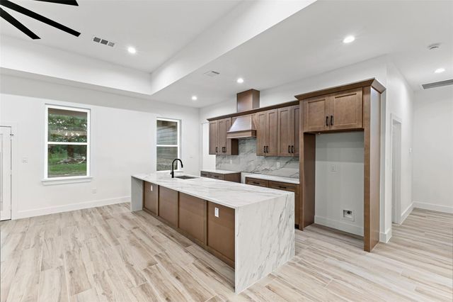 243 County Road 487, Dayton, TX 77535