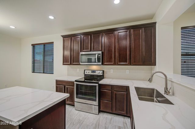 2109 S 99TH Lane, Tolleson, AZ 85353