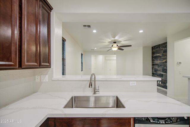 2109 S 99TH Lane, Tolleson, AZ 85353