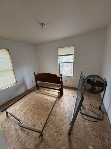 86 Elm Avenue, Nancy, KY 42544