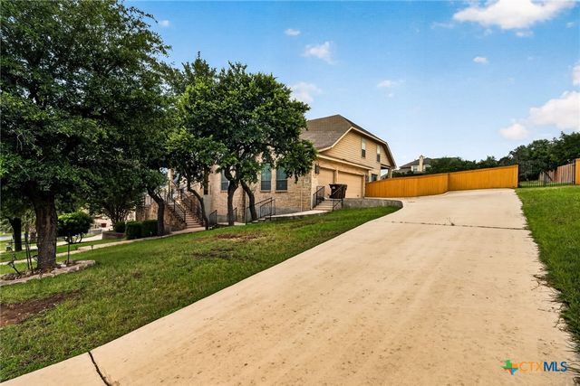 3207 Big Pond, San Antonio, TX 78261