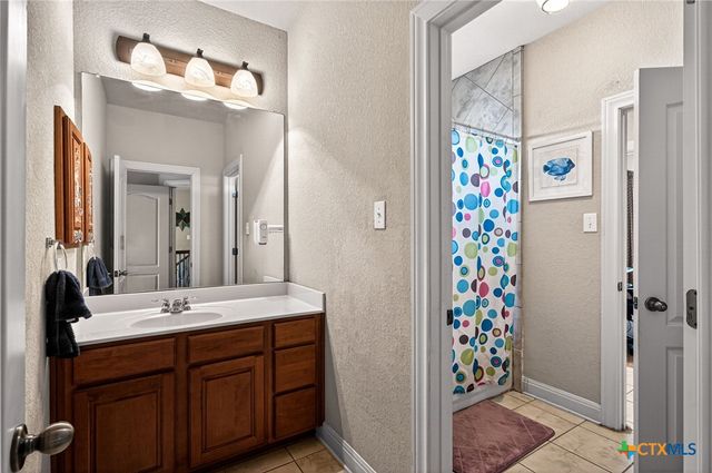 3207 Big Pond, San Antonio, TX 78261