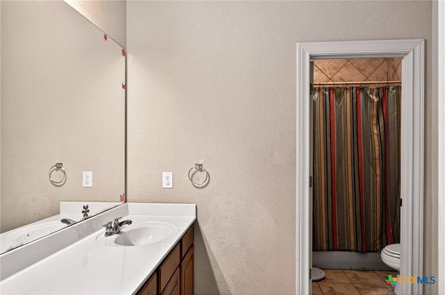 3207 Big Pond, San Antonio, TX 78261