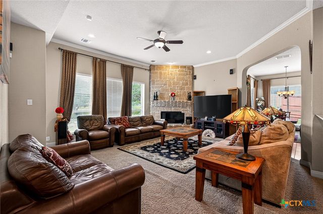 3207 Big Pond, San Antonio, TX 78261