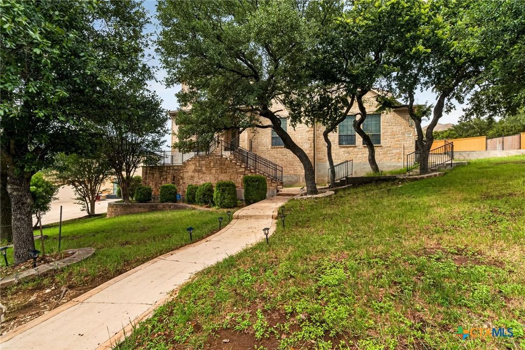 3207 Big Pond, San Antonio, TX 78261