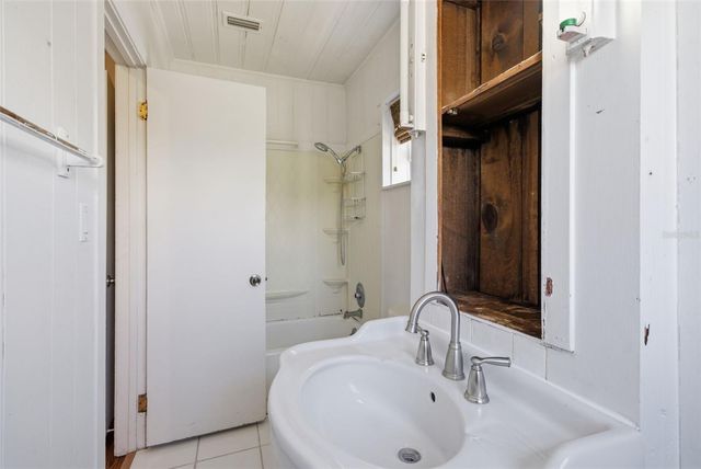 19105 WHISPERING PINES DRIVE, Indian Shores, FL 33785