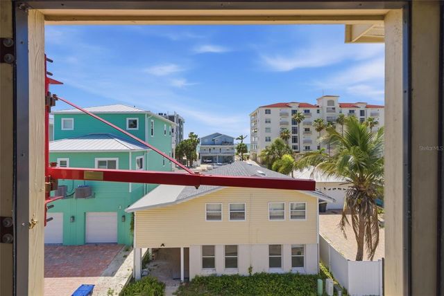 19105 WHISPERING PINES DRIVE, Indian Shores, FL 33785