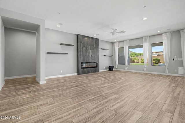 24437 N 94TH Avenue, Peoria, AZ 85383