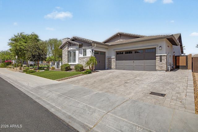 24437 N 94TH Avenue, Peoria, AZ 85383