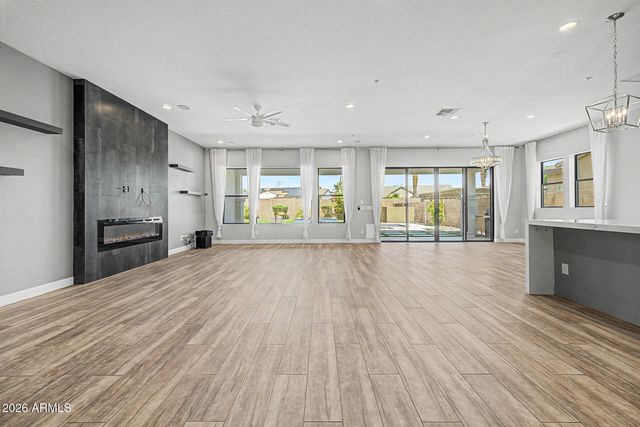 24437 N 94TH Avenue, Peoria, AZ 85383
