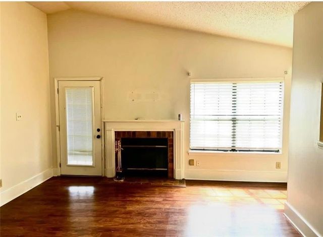 5900 Grelot Road 101, Mobile, AL 36609