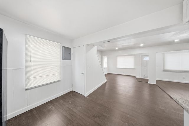 14218 Marshall Avenue, Warren, MI 48089