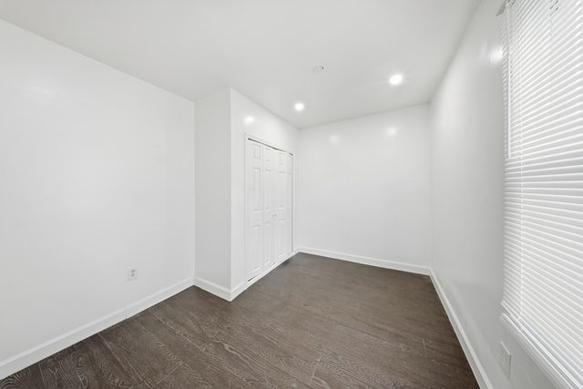 14218 Marshall Avenue, Warren, MI 48089