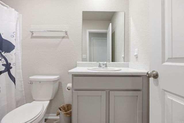 1280 Meadows Dr, Benton, AR 72019