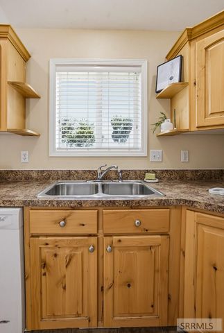 2751 N Midnight Blue Drive, Idaho Falls, ID 83401