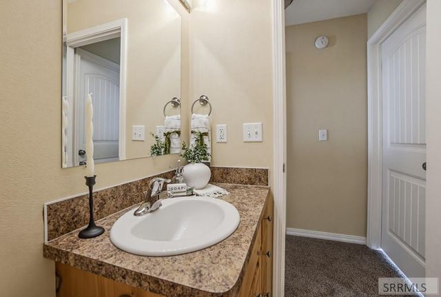2751 N Midnight Blue Drive, Idaho Falls, ID 83401