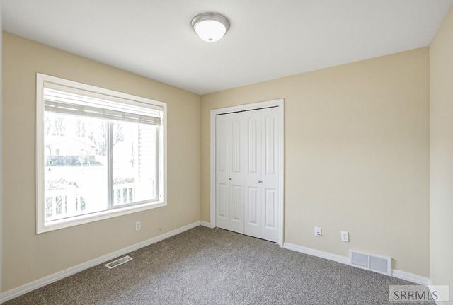 2751 N Midnight Blue Drive, Idaho Falls, ID 83401