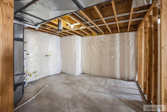 2751 N Midnight Blue Drive, Idaho Falls, ID 83401