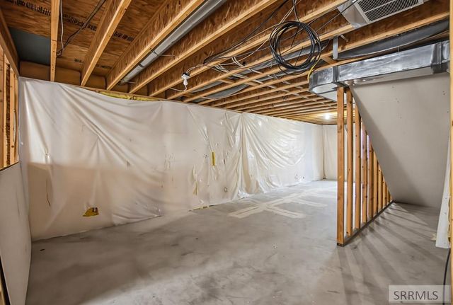 2751 N Midnight Blue Drive, Idaho Falls, ID 83401