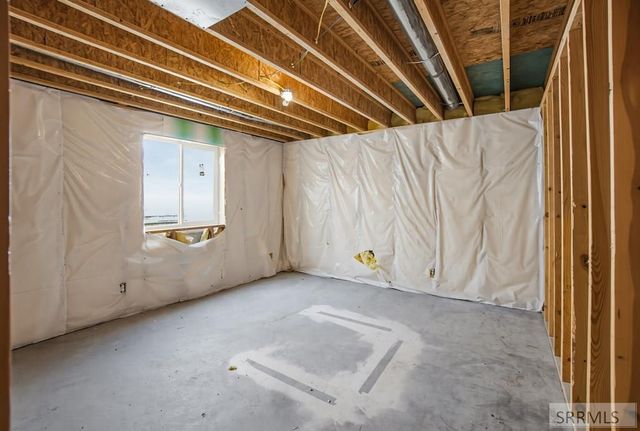 2751 N Midnight Blue Drive, Idaho Falls, ID 83401