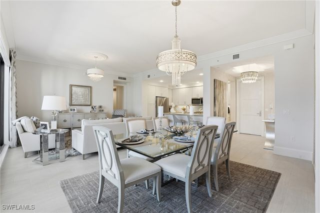 1030 3rd AVE S 417, Naples, FL 34102