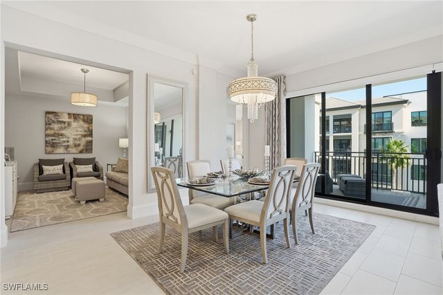 1030 3rd AVE S 417, Naples, FL 34102