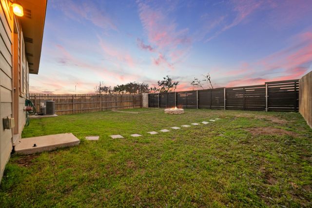 148 Presidential PATH, Liberty Hill, TX 78642