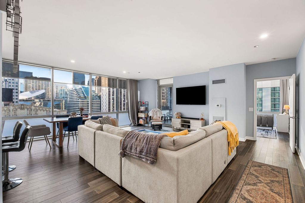 8 E Randolph Street 1605, Chicago, IL 60601 — photo 2