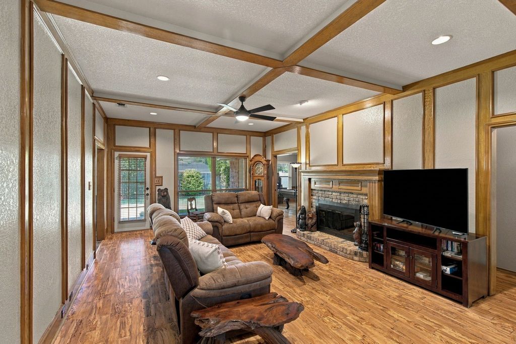 7101 Hazel Place, North Richland Hills, TX 76182 — photo 4