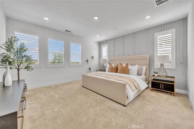 293 Lynx, Irvine, CA 92618