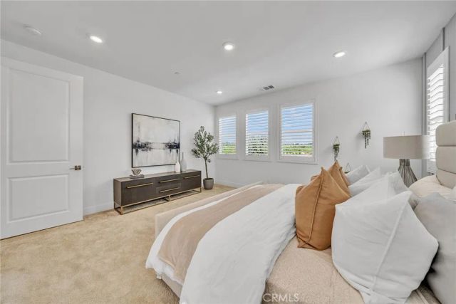 293 Lynx, Irvine, CA 92618