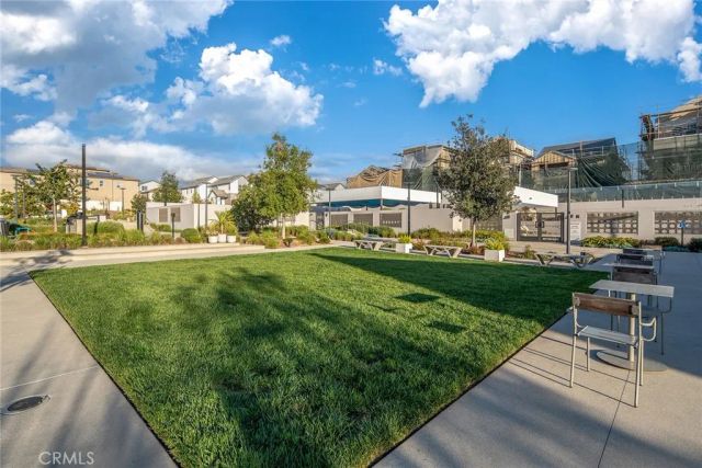 293 Lynx, Irvine, CA 92618