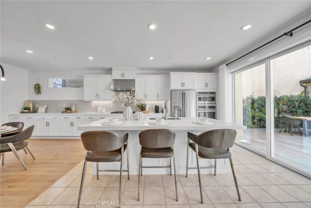 293 Lynx, Irvine, CA 92618