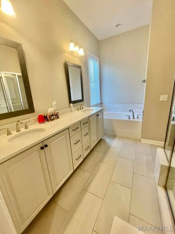 9338 Crescent Lodge Circle, Pike Road, AL 36064