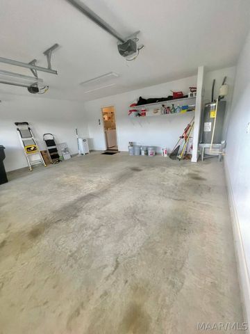 9338 Crescent Lodge Circle, Pike Road, AL 36064