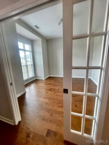 9338 Crescent Lodge Circle, Pike Road, AL 36064