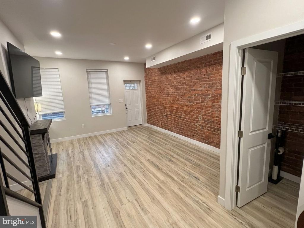 3722 N 7TH ST, PHILADELPHIA, PA 19140 — photo 2