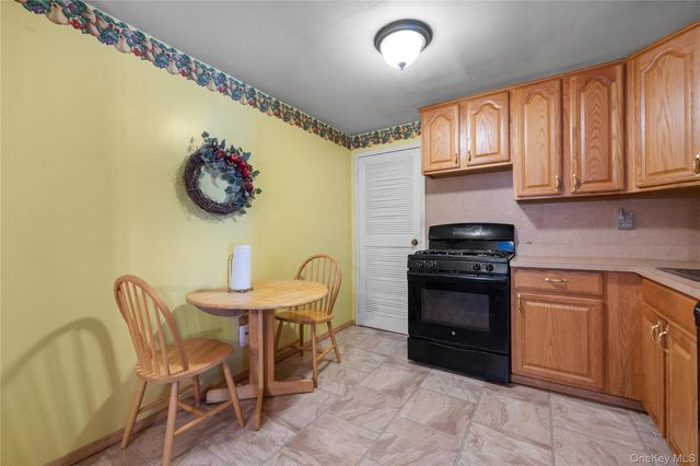 26 Birchwood Road, Medford, NY 11763