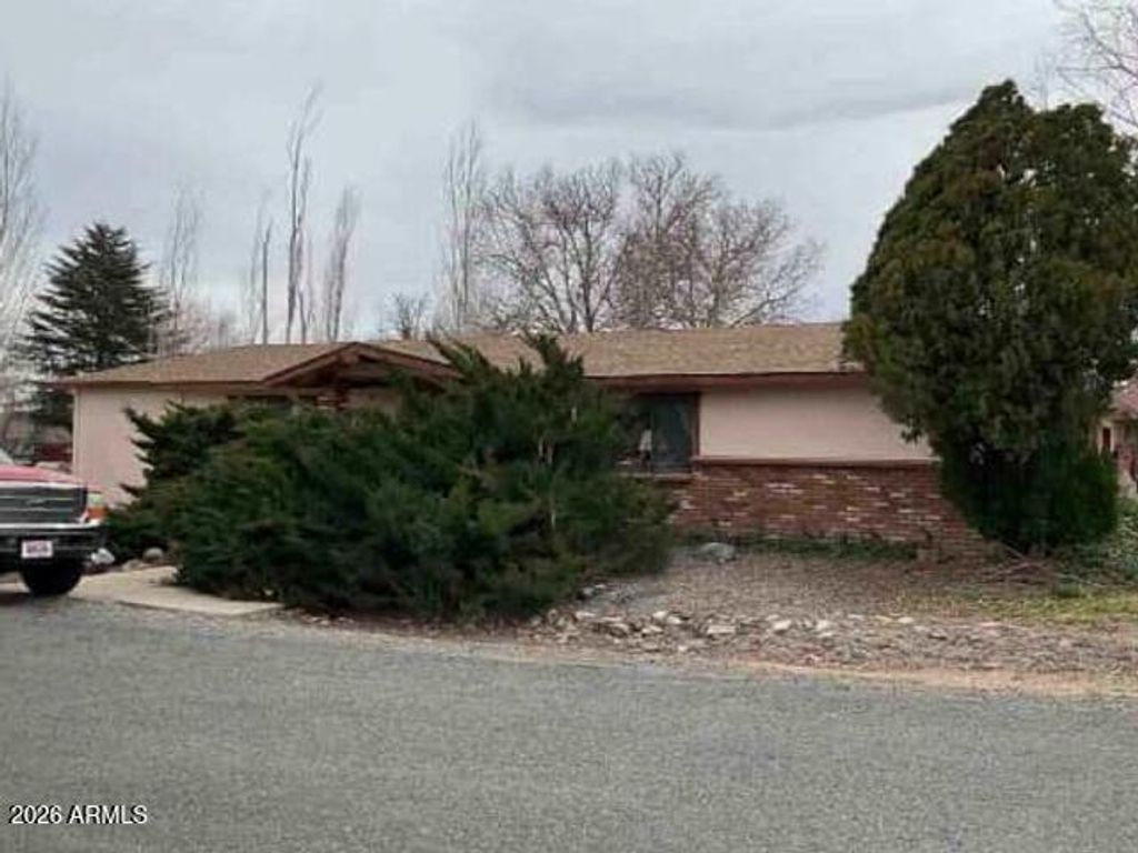 1227 N BUENA Vista W, Dewey, AZ 86327