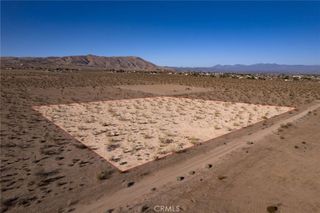 23993 Lancelet Street, Apple Valley, CA 92308