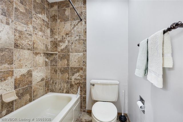 3132 Glen Flora, Fort Smith, AR 72908