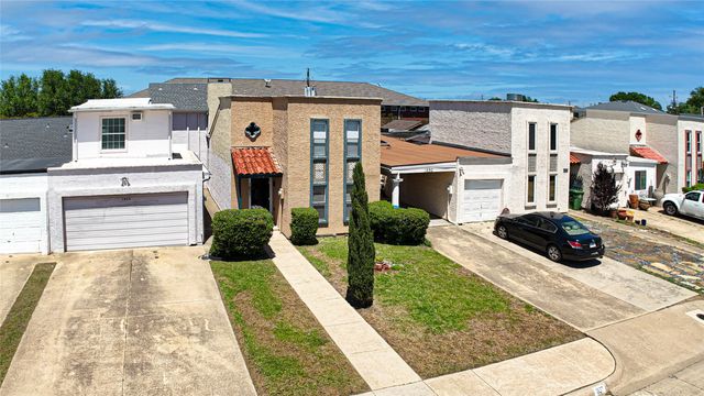 1837 Amber Lane, Carrollton, TX 75007