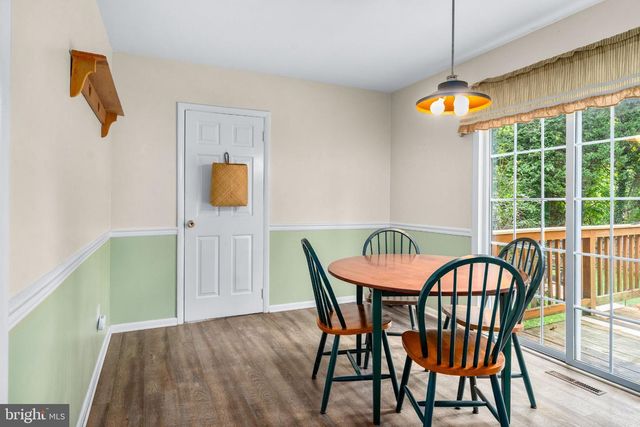 4 TIMBERLINE DR, Newark, DE 19711